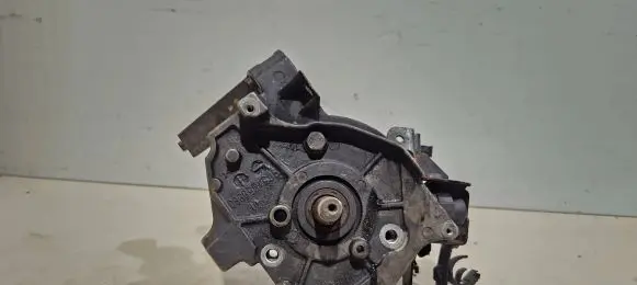 Ford Focus Fuel injection high pressure pump 0445010102