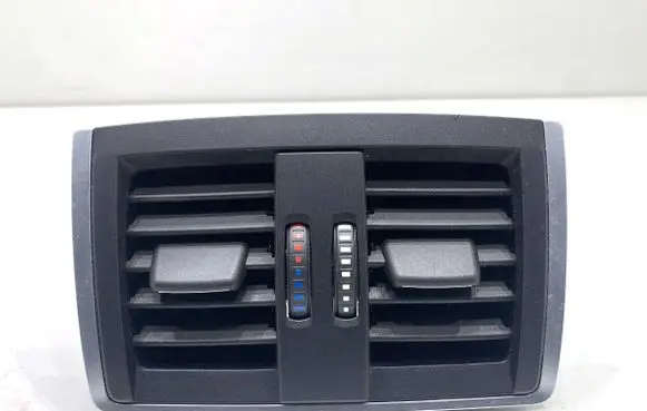 BMW 3 GT F34 Rear air vent grill 933367502