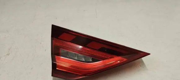 Audi A1 Tailgate rear/tail lights 82a945093c