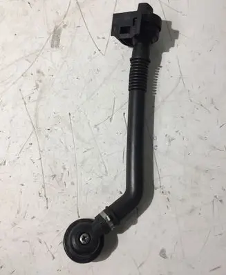 Mercedes-Benz Sprinter W906 Oil fill pipe A6510100169 0112668A