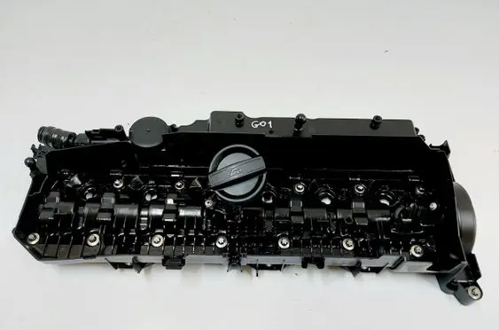 BMW X3 G01 Rocker cam cover 8571308