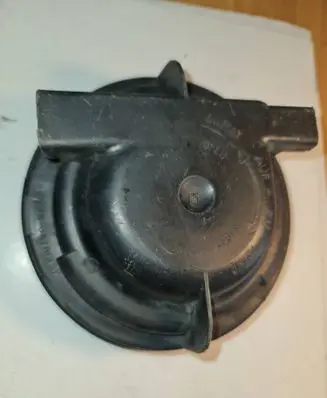 Ford Sierra Headlight/headlamp dust cover 85GG13K060AA 9190