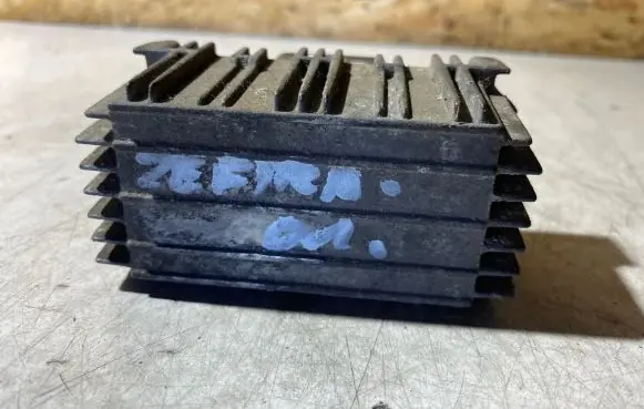 Opel Zafira A Glow plug pre-heat relay 09132691