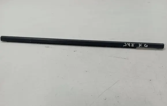 Honda CR-V Rear door glass trim molding