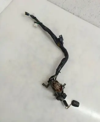 Suzuki Wagon R+ Ignition lock 8J22