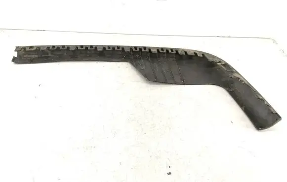 Volkswagen PASSAT B4 Front bumper lip 3A0805904B