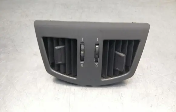 BMW 7 E65 E66 Dash center air vent grill 64227002395 8385257 7002395