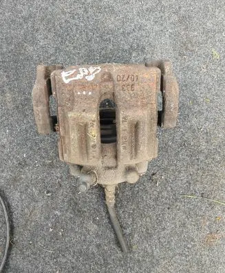 BMW 1 E82 E88 Rear brake caliper