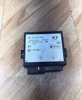 Opel Zafira A Comfort/convenience module 24437076 F005V00155 021838