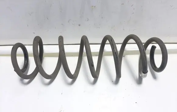 Skoda Octavia Mk3 (5E) Rear coil spring