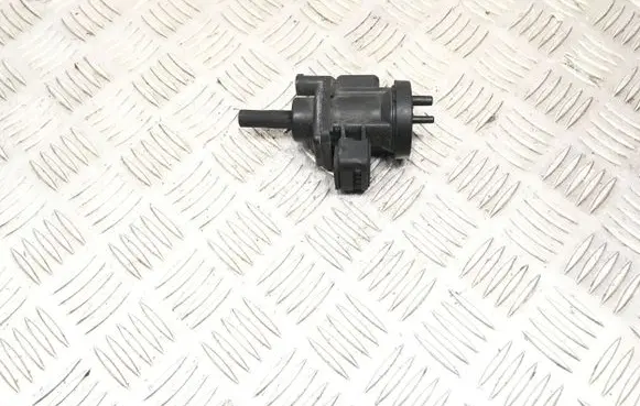 Mercedes-Benz A W169 Turbo solenoid valve A0005450427 4715396