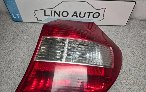 BMW 1 E81 E87 Rear/tail lights 6924502 3018381300