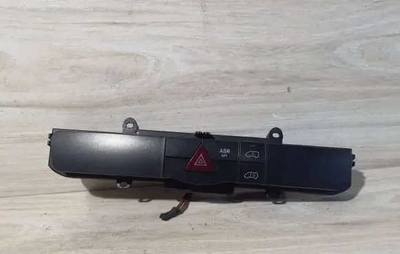 Mercedes-Benz Sprinter W906 Hazard light switch A9068701010 A9064420023 0013368530100