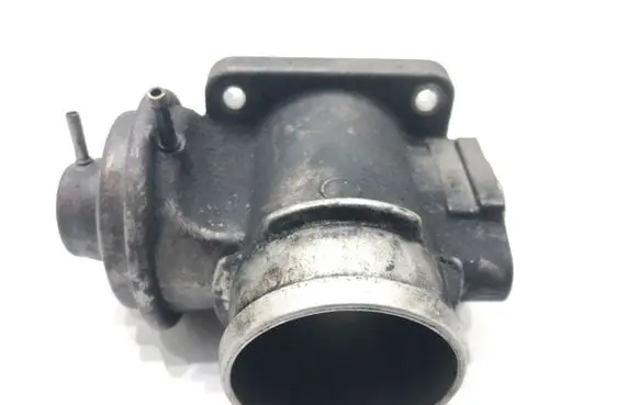 BMW 5 E39 Engine shut-off valve 2247177