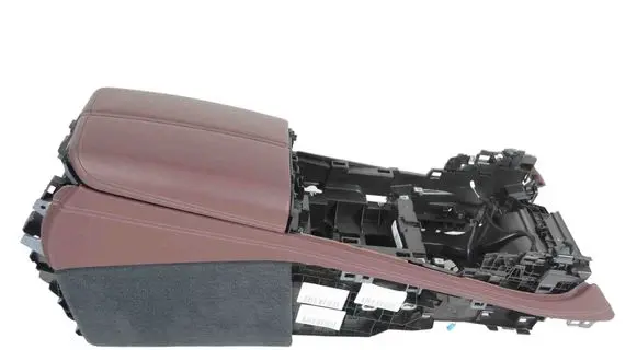 BMW X6 G06 Center console