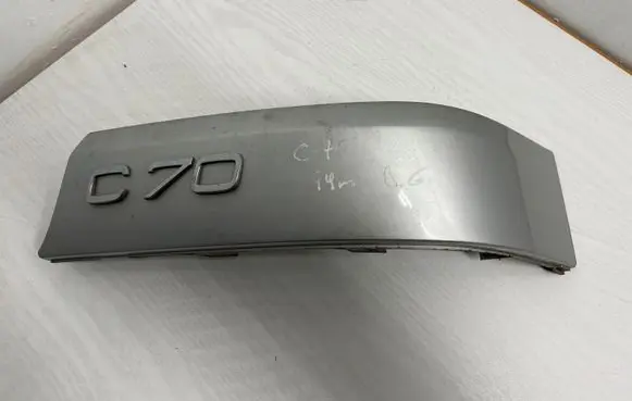 Volvo C70 Rear bumper corner part panel trim 8600115