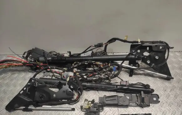 Audi A7 S7 4G Tailgate hydraulic set 4G8827851F