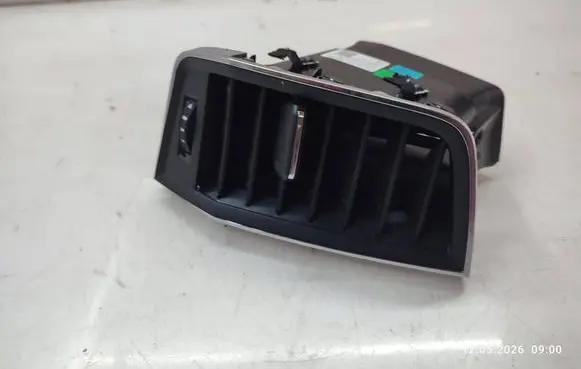 Skoda Karoq Dash center air vent grill 57A819702A