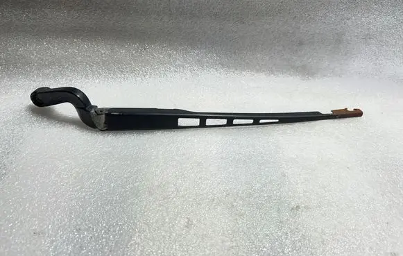 Audi A6 S6 C6 4F Front wiper blade arm 4F1955409