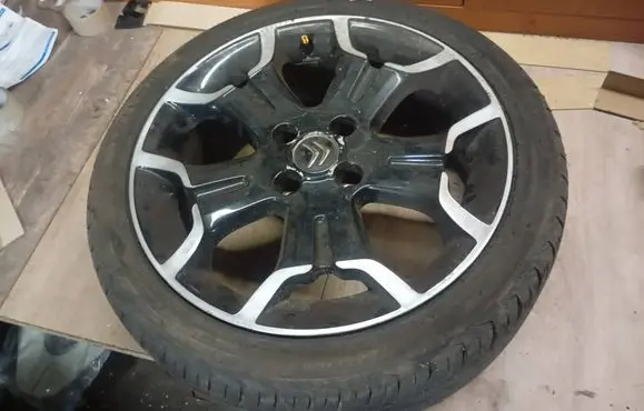 Citroen DS3 R17 spare wheel 
