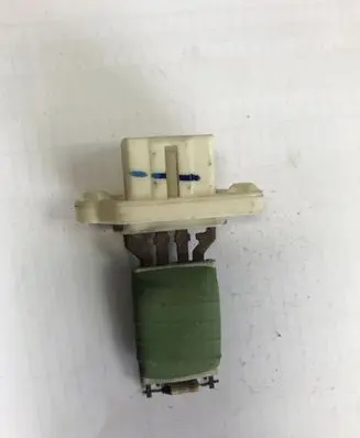 Ford Focus Heater blower motor/fan resistor 2R46K