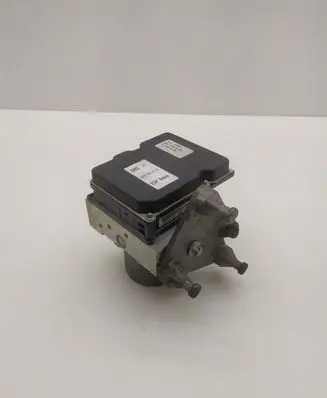Mercedes-Benz E C207 W207 ABS Pump A2124314712