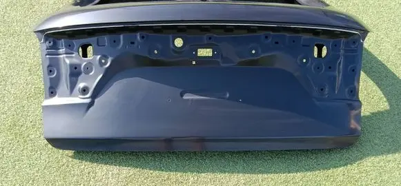 Mazda CX-60 Truck tailgate 