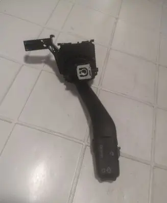 Volkswagen Golf Plus Wiper control stalk 1K0953519A 01203506