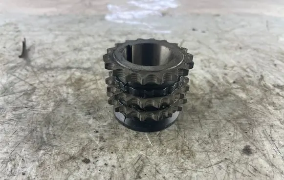 Mercedes-Benz Vito Viano W639 Crankshaft gear A6110500403