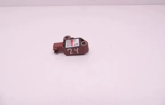 Volvo V50 Airbag deployment crash/impact sensor 9206975 D24