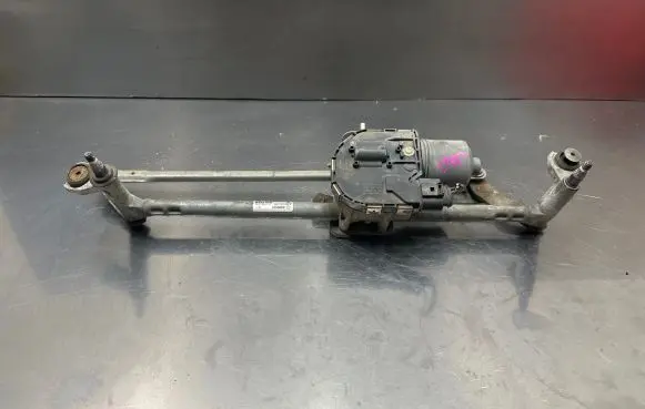 Skoda Octavia Mk2 (1Z) Front wiper linkage and motor 1Z1955119D 1397220652