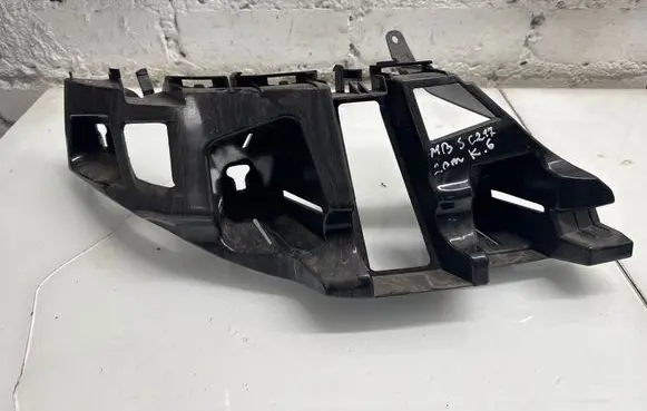 Mercedes-Benz S C217 Rear bumper mounting bracket A2178850065