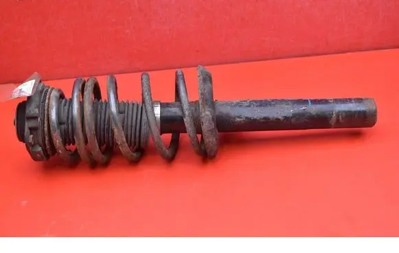 Audi A3 S3 A3 Sportback 8P Front shock absorber/damper KYB334834