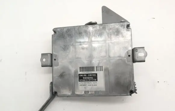 Toyota Prius (XW20) Engine control unit/module 8966147170