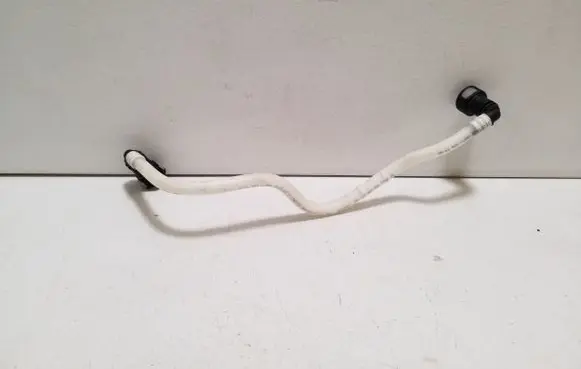 Audi A1 Fuel line/pipe/hose 2Q0201160