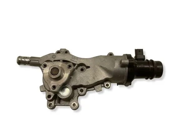 Opel Corsa D Water pump 25193406 725024