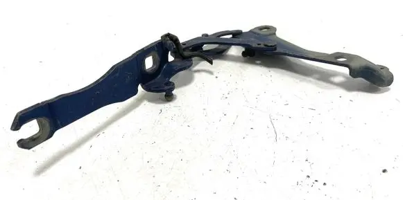 Engine bonnet/hood hinges