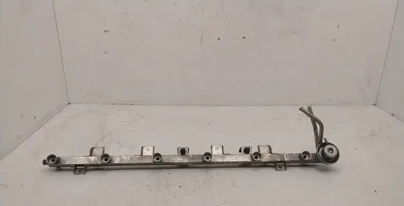 BMW 5 E39 Fuel main line pipe 0280160597 1436110