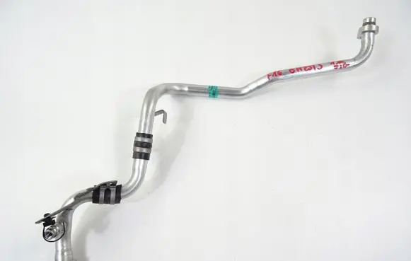 Air conditioning (A/C) pipe/hose