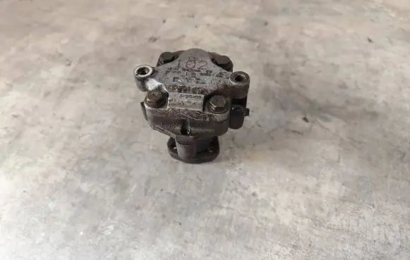 Power steering pump
