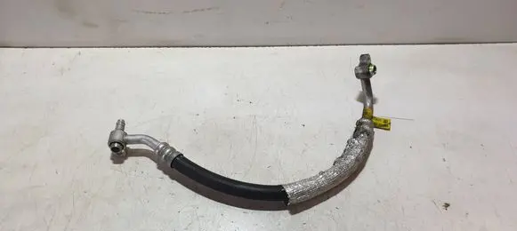 Air conditioning (A/C) pipe/hose