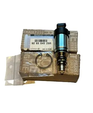 Renault Captur II Air conditioning (A/C) compressor (pump) 926564529R