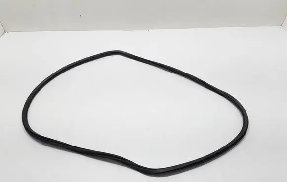 Volvo XC90 Front door rubber seal 31457673