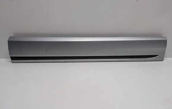 Audi Q8 Front door trim (molding) 4M8853959C