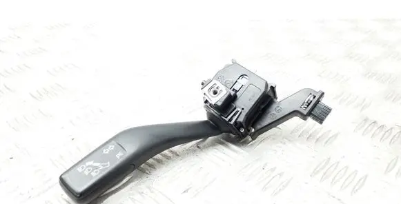 Volkswagen Tiguan Indicator stalk 1K0953513E
