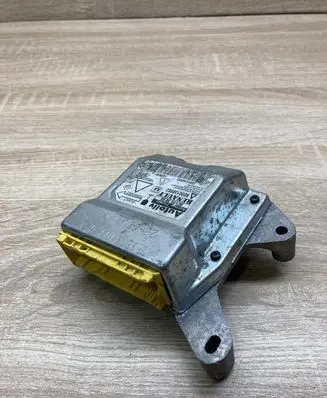 Renault Laguna II Airbag control unit/module 8200138952 601058800