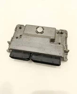 Volkswagen Polo V 6R Engine control unit/module 03E906019M 03E906019B 5WA11002