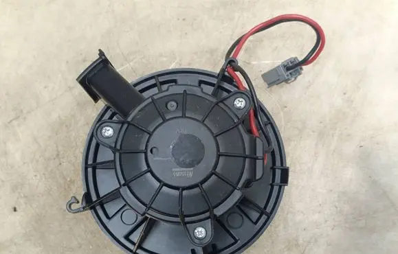Opel Astra J Heater fan/blower 87264 0076304 195003