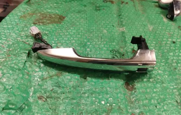 KIA Niro Front door exterior handle