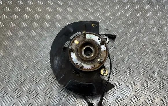 KIA Sportage Front wheel hub 